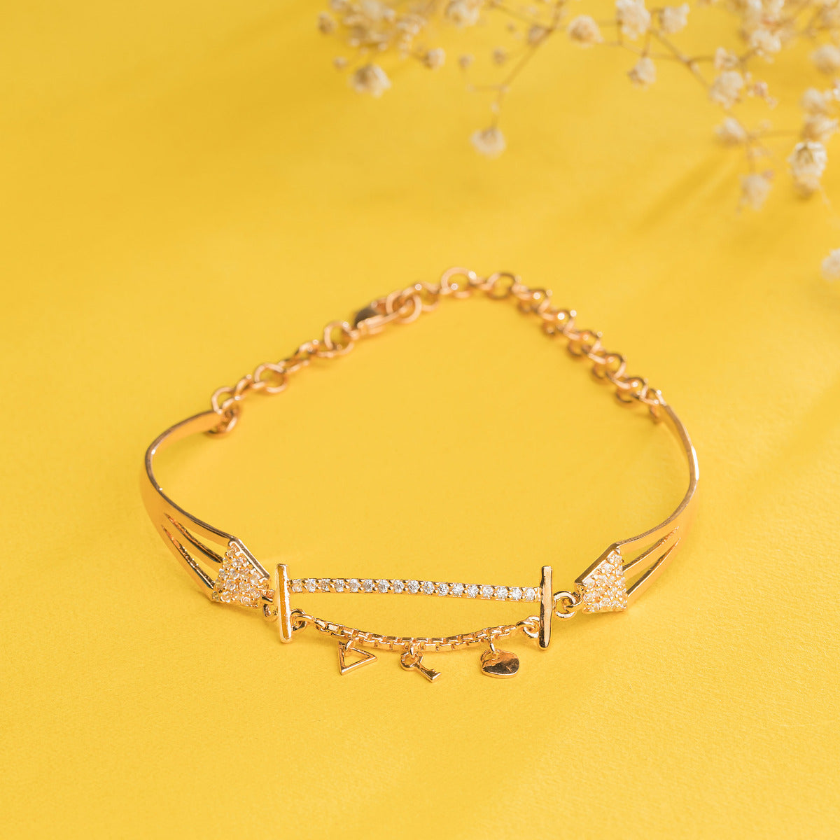 Beautiful silver bracelet, an ideal birthday gift idea for girls and women  Beautiful silver bracelet, an ideal birthday gift idea for girls and women