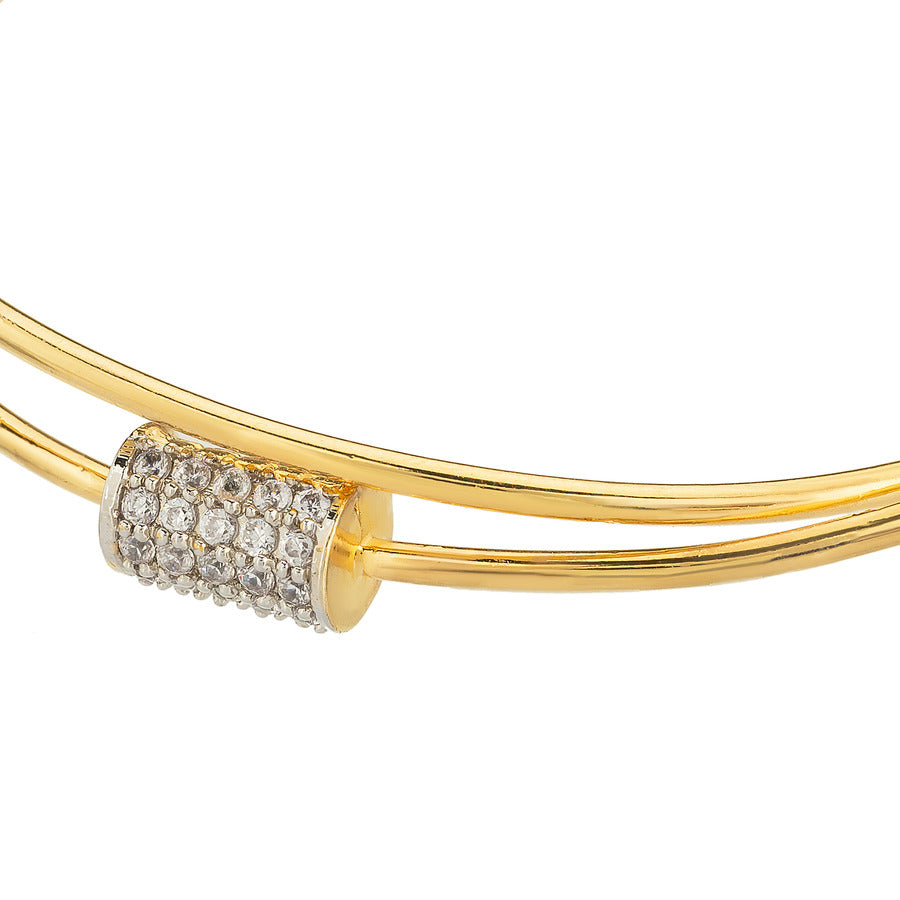 Classic silver bracelet showcasing traditional design elements for a timeless look Classic silver bracelet showcasing traditional design elements for a timeless look