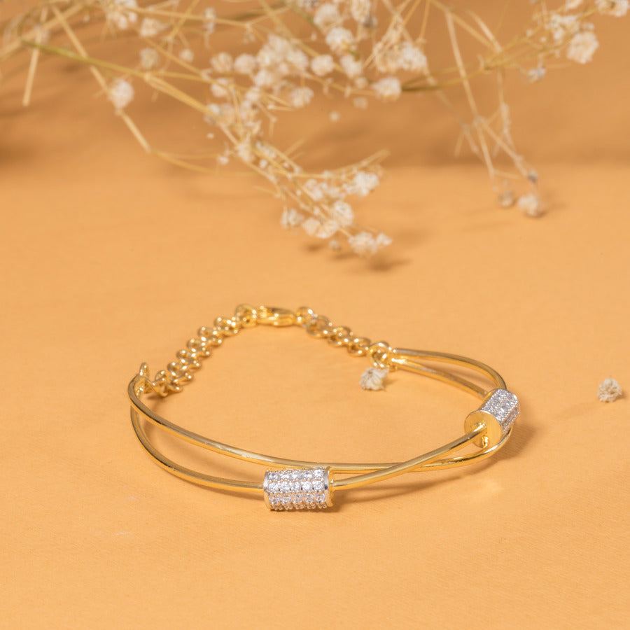 Fashionable Pure Silver Bracelet for Parties Fashionable Pure Silver Bracelet for Parties