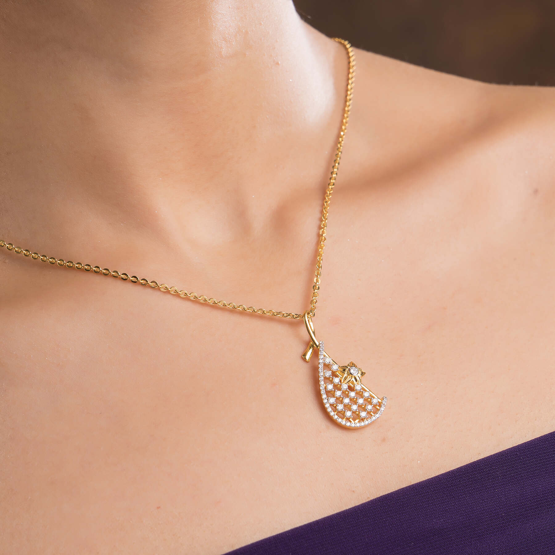 Pure silver locket necklace for women Pure silver locket necklace for women
