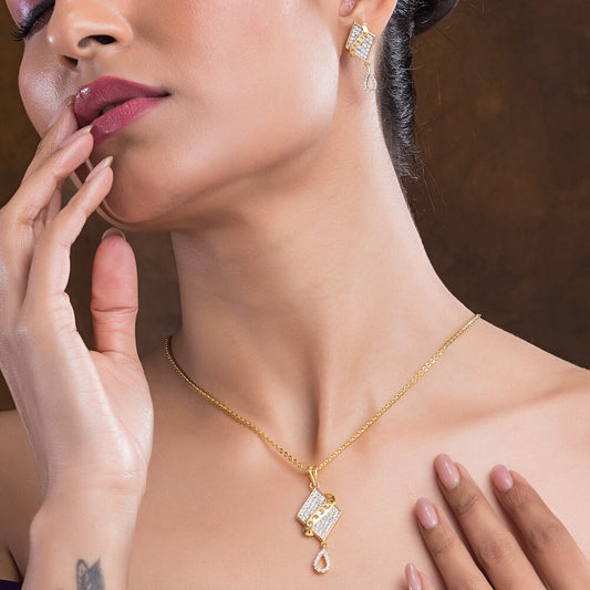 A stylish women's necklace set with a sleek silver chain and matching pendant, designed for both casual and formal occasions