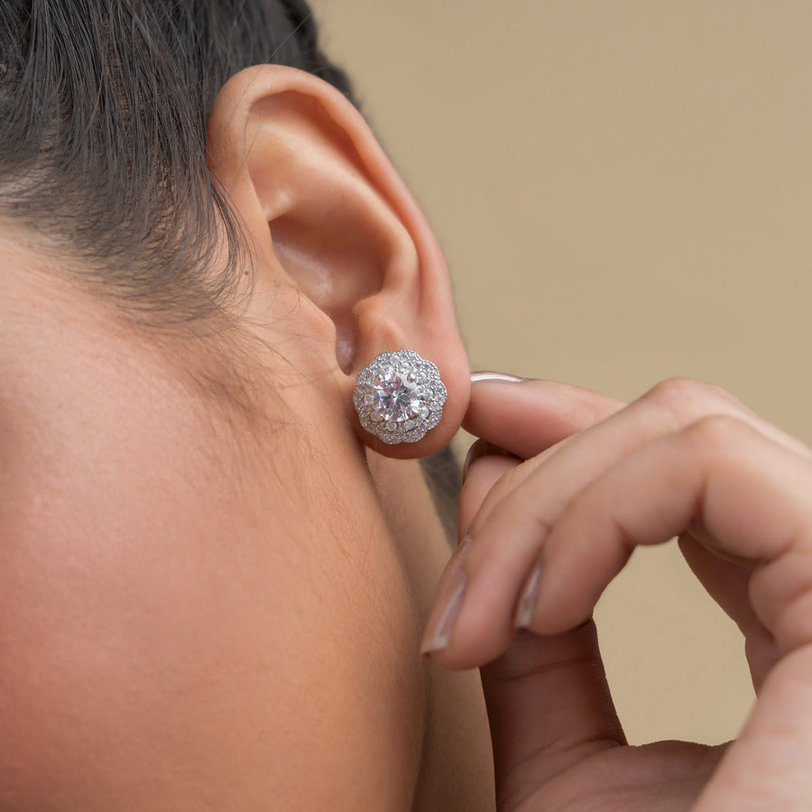 Best quality simple design silver earring for girls and women at low price
