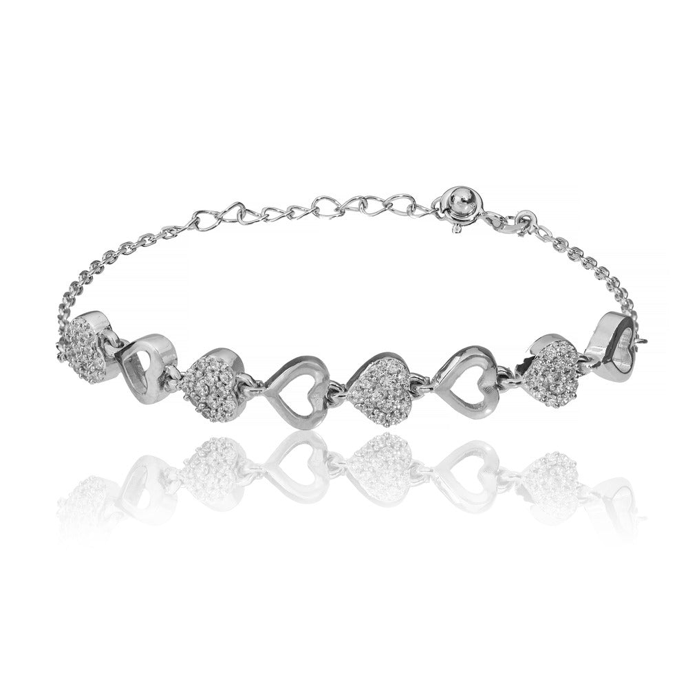 Exquisite sterling silver bracelet designs featuring intricate patterns and a modern aesthetic for style-conscious women