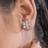 Flower shaped design silver earring for women