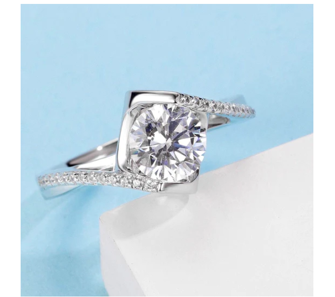 Gleam Silver Ring For Women