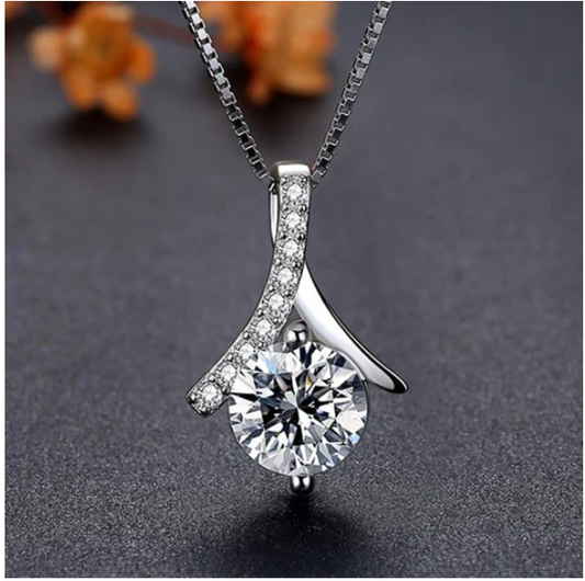 Dazzling Knot Silver Necklace For Women