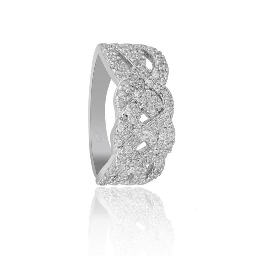 buy genuine silver ring for ladies and girls at affordable prices from Luxaore