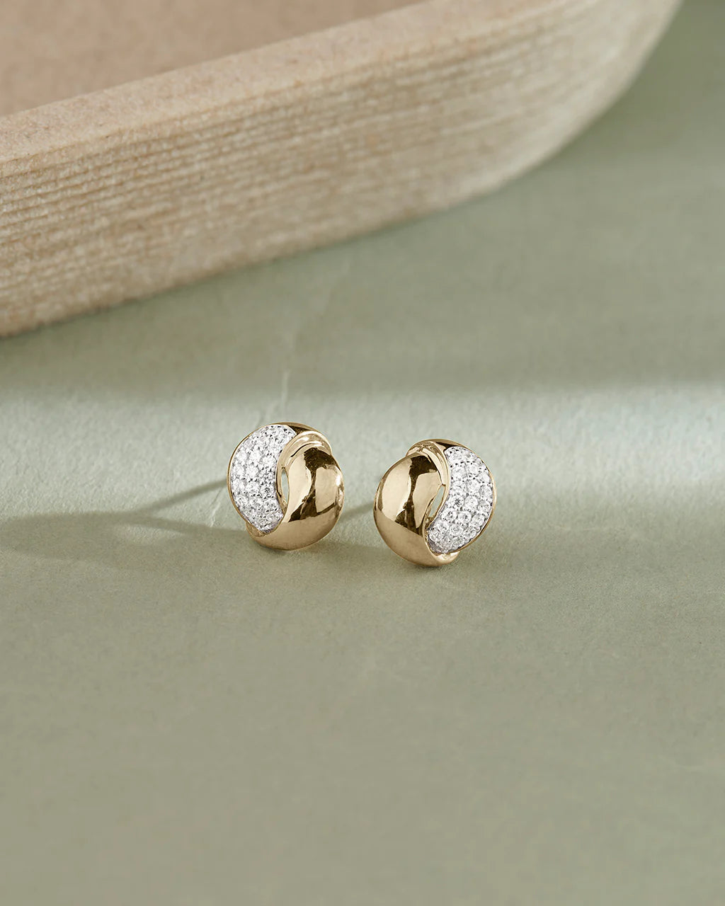 Orbit Shine Hoops