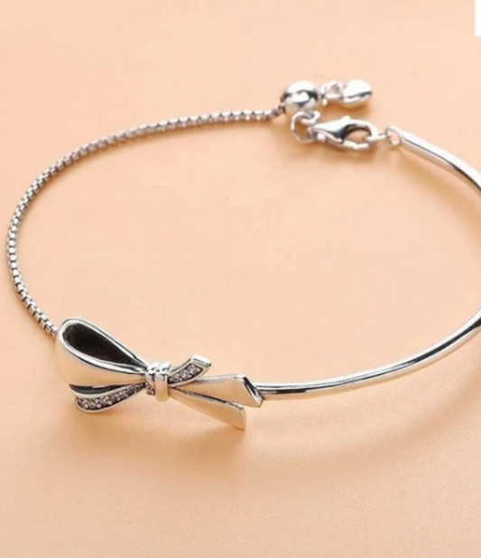 Bow Tie Design Silver Bracelet for Women and Girls
