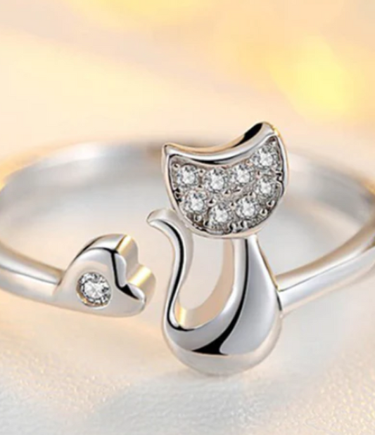 Catwalk Silver Ring For Women