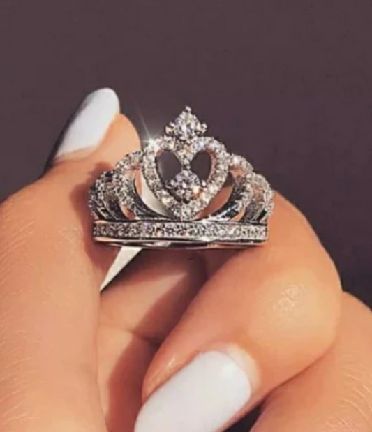 Queenly Silver Ring For Women